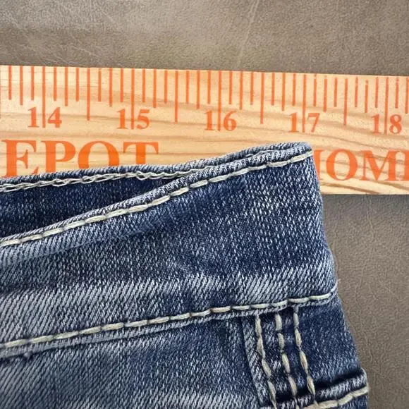 BKE Jake Jeans Mens 34x34/32 Blue Medium Wash Straight Denim Embroidered Pockets - Picture 8 of 9